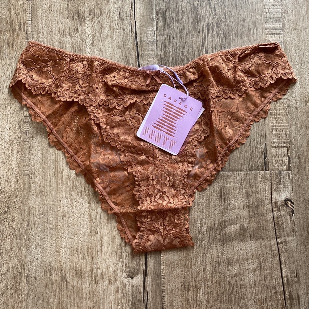 NWT! Savage x Fenty Cheeky Panty - Floral Lace Bronze